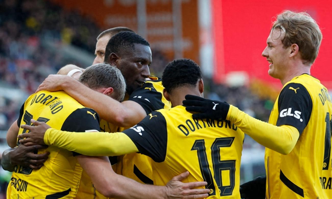 多特蒙德错失单刀球，海港门将神勇扑救成最大功臣！的简单介绍