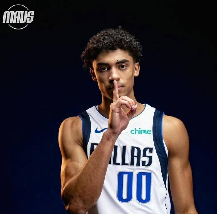 包含莎拉波娃连续十五场比赛得分超过高光表现，独行侠挑战极限！的词条